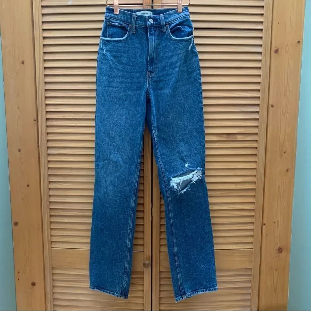 Abercrombie & Fitch 90โs Straight High Rise Sizeโ0โLong